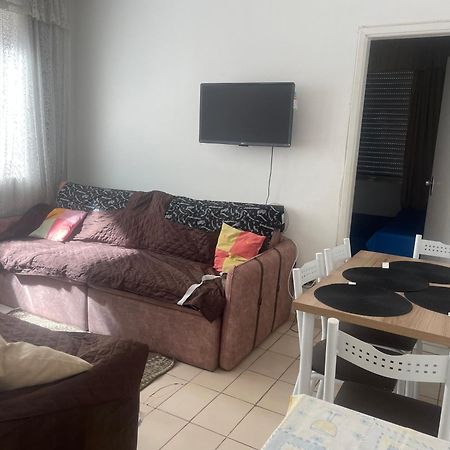 Apto Canto Do Forte Pg Av Mallet Wifi Tv Smart Apartment ปรายากรันเด ภายนอก รูปภาพ